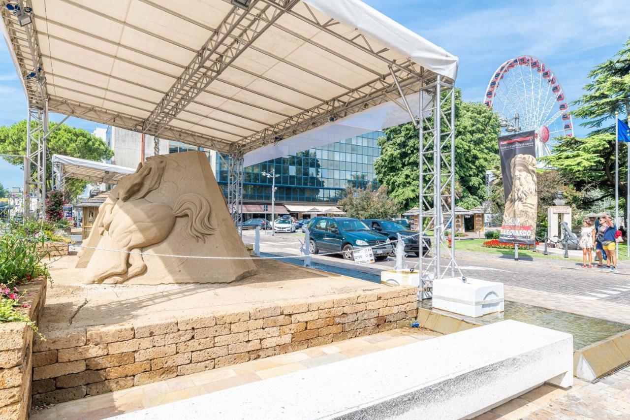 Ferienwohnung Zenith Lido di Jesolo Exterior foto